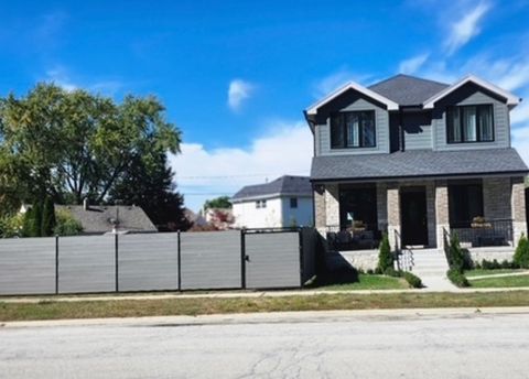 Tiny photo for 10030 Moody Avenue, Oak Lawn, IL 60453 (MLS # 12562520)