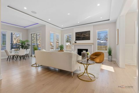 Tiny photo for 408 Beverly Drive, Wilmette, IL 60091 (MLS # 12531890)