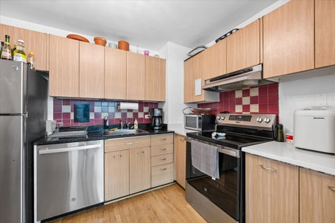 Tiny photo for 5701 N Sheridan Road #12B, Chicago, IL 60660 (MLS # 12736194)