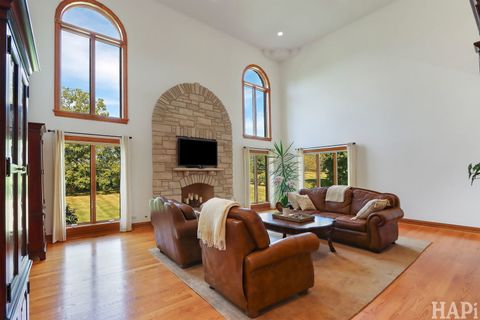 Tiny photo for 39 Forest Lane, South Barrington, IL 60010 (MLS # 12501445)