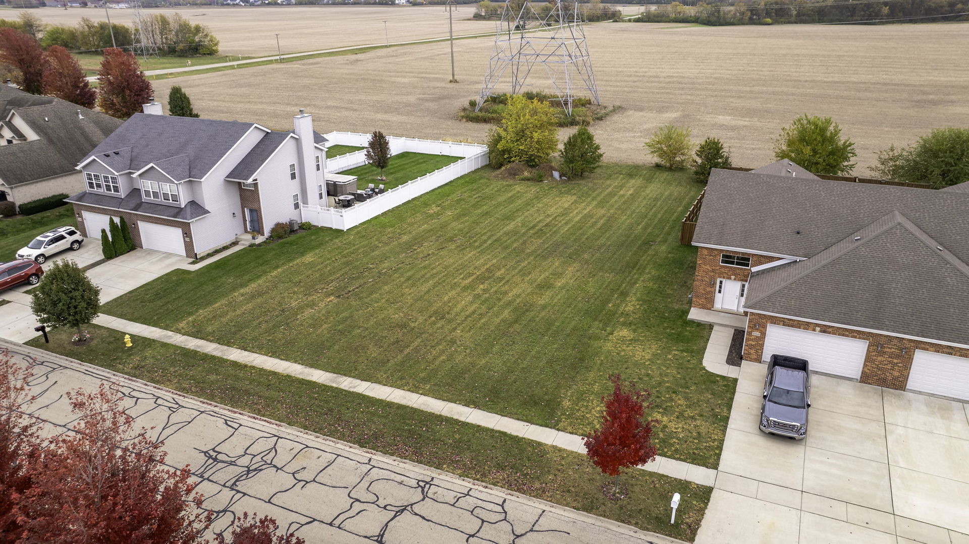 27243 & 27249 W Deer Hollow Lane