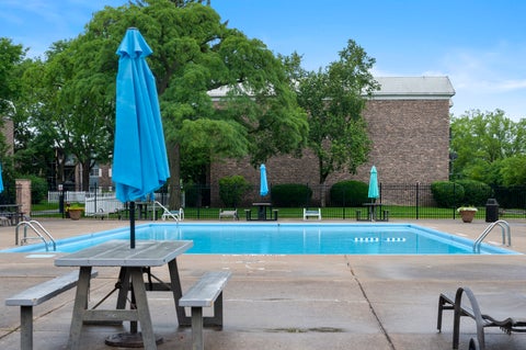 Tiny photo for 1617 N Windsor Drive #208, Arlington Heights, IL 60004 (MLS # 12747285)
