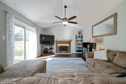 Tiny photo for 1196 Hummingbird Lane, Grayslake, IL 60030 (MLS # 12686565)