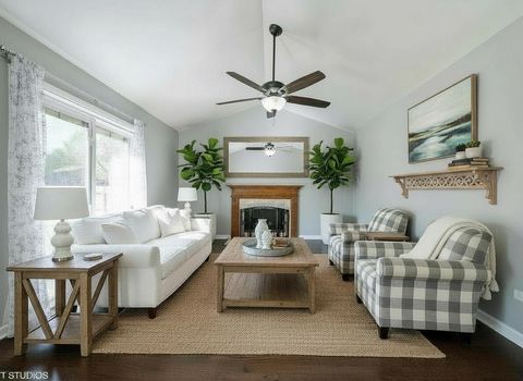 Tiny photo for 1196 Hummingbird Lane, Grayslake, IL 60030 (MLS # 12686565)