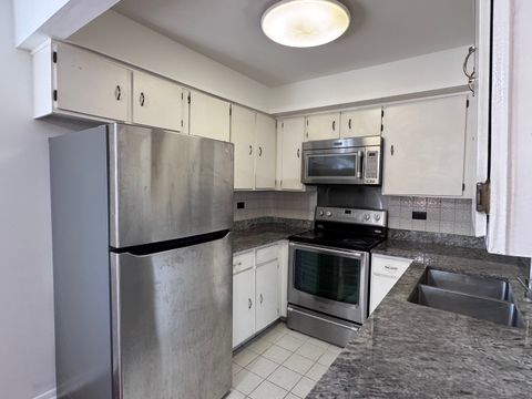 Tiny photo for 1785 W Algonquin Road #2A, Mount Prospect, IL 60056 (MLS # 12426985)