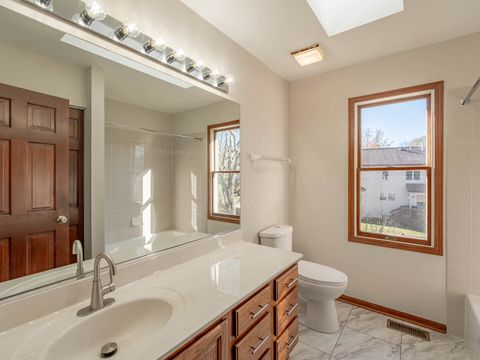 Tiny photo for 1104 Thatcher Trail, West Dundee, IL 60118 (MLS # 12516009)