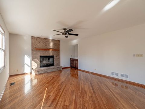 Tiny photo for 1104 Thatcher Trail, West Dundee, IL 60118 (MLS # 12516009)