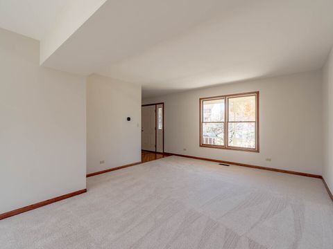 Tiny photo for 1104 Thatcher Trail, West Dundee, IL 60118 (MLS # 12516009)