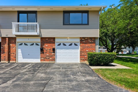 Tiny photo for 127 Fairlane Court #D, Bloomingdale, IL 60108 (MLS # 12706666)