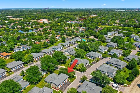 Tiny photo for 127 Fairlane Court #D, Bloomingdale, IL 60108 (MLS # 12706666)