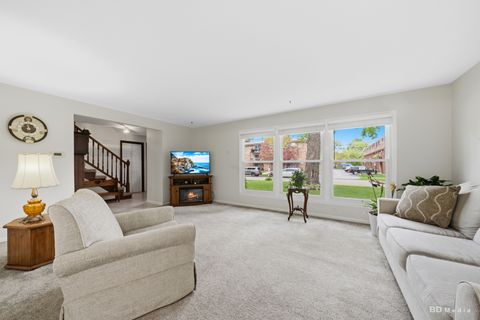 Tiny photo for 9826 Nottingham Avenue, Chicago Ridge, IL 60415 (MLS # 12636608)