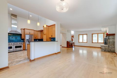 Tiny photo for 423 Ames Street, Libertyville, IL 60048 (MLS # 12380238)