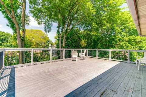 Tiny photo for 423 Ames Street, Libertyville, IL 60048 (MLS # 12380238)