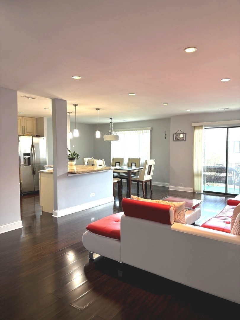 9332 Landings Lane 504