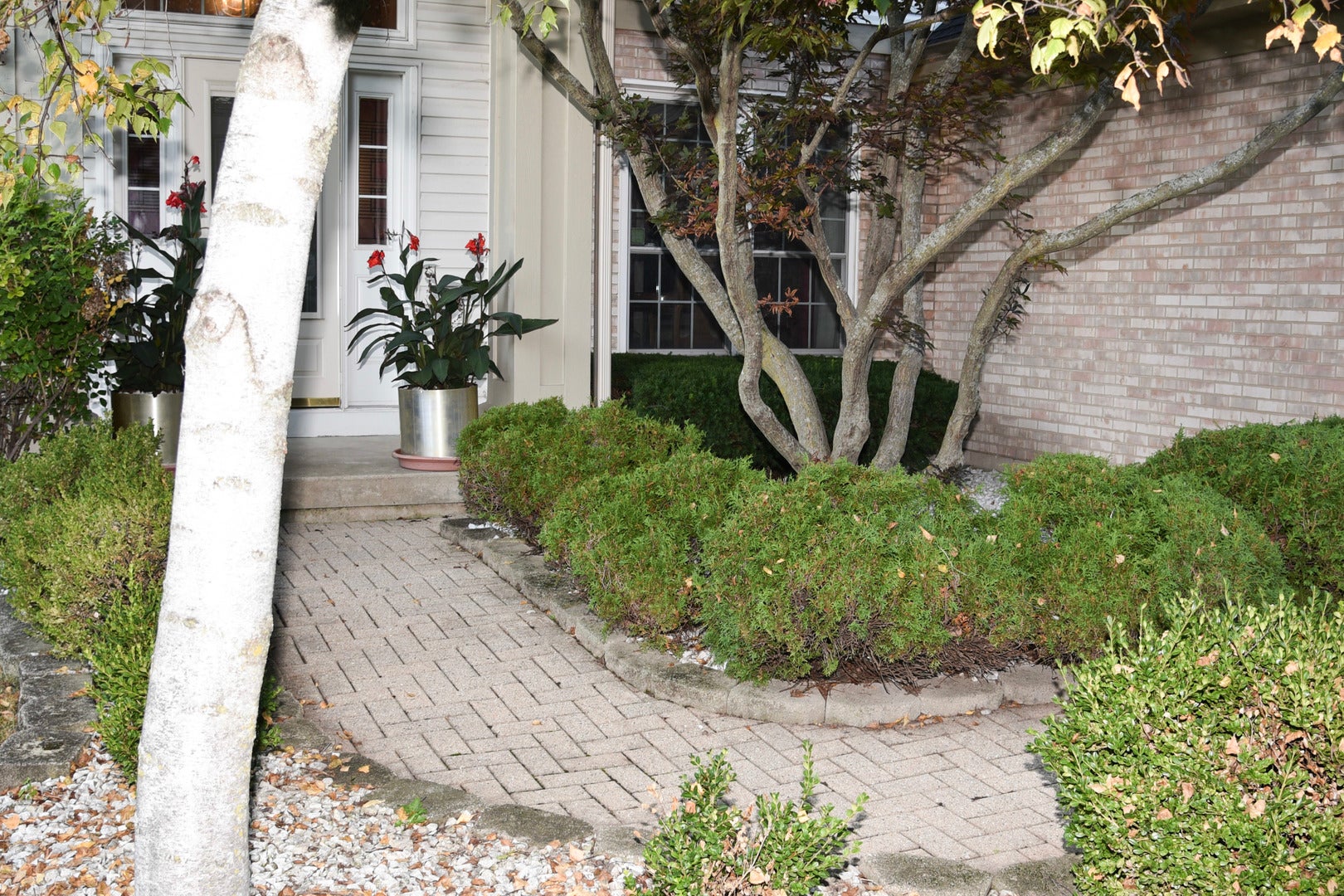 1218 Meadowlark Lane