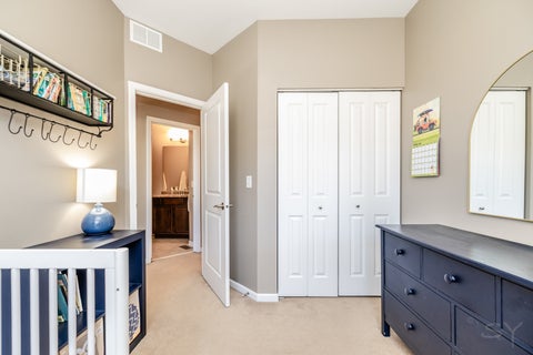 Tiny photo for 947 W 36th Street, Chicago, IL 60609 (MLS # 12681390)