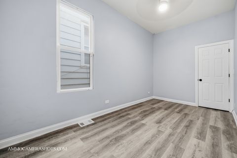 Tiny photo for 9342 S Crandon Avenue, Chicago, IL 60617 (MLS # 12509198)