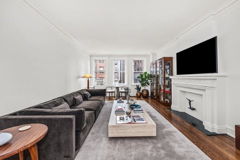 Tiny photo for 3300 N Lake Shore Drive #8D, Chicago, IL 60657 (MLS # 12762863)