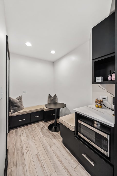 Tiny photo for 3300 N Lake Shore Drive #8D, Chicago, IL 60657 (MLS # 12762863)
