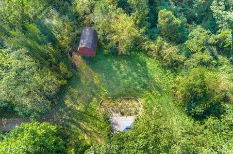 Tiny photo for 124 Deepwood Road, Barrington Hills, IL 60010 (MLS # 12482869)