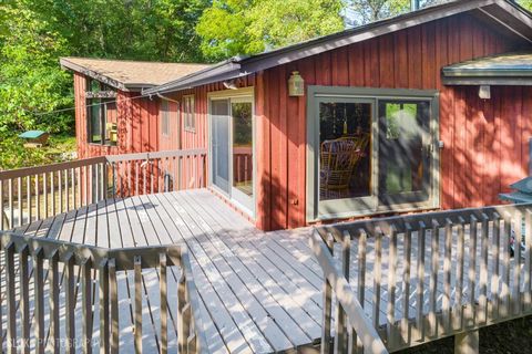 Tiny photo for 124 Deepwood Road, Barrington Hills, IL 60010 (MLS # 12482869)