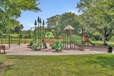 Tiny photo for 336 Brooklea Court, Naperville, IL 60565 (MLS # 12447157)