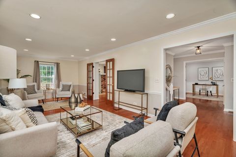 Tiny photo for 336 Brooklea Court, Naperville, IL 60565 (MLS # 12447157)