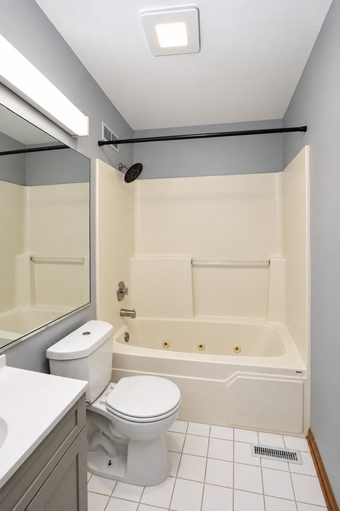 Tiny photo for 6262 Nugget Circle, Hanover Park, IL 60133 (MLS # 12753142)