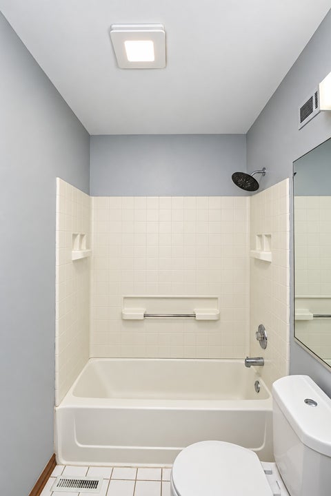 Tiny photo for 6262 Nugget Circle, Hanover Park, IL 60133 (MLS # 12753142)