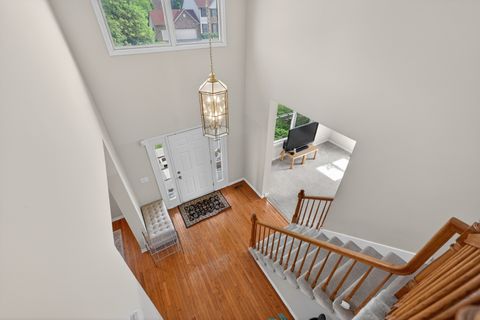Tiny photo for 5701 CARIBOU Lane, Hoffman Estates, IL 60192 (MLS # 12663626)