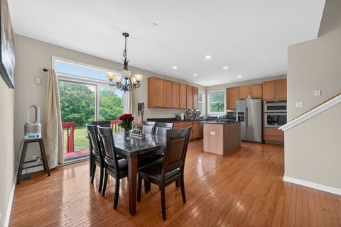 Tiny photo for 5701 CARIBOU Lane, Hoffman Estates, IL 60192 (MLS # 12663626)