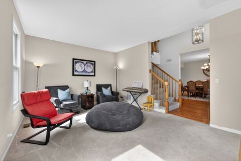Tiny photo for 5701 CARIBOU Lane, Hoffman Estates, IL 60192 (MLS # 12663626)