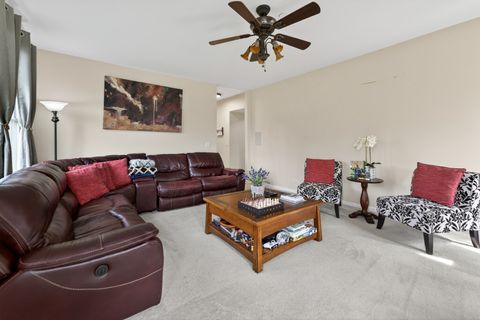 Tiny photo for 5701 CARIBOU Lane, Hoffman Estates, IL 60192 (MLS # 12663626)