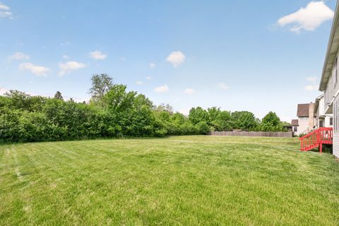 Tiny photo for 5701 CARIBOU Lane, Hoffman Estates, IL 60192 (MLS # 12663626)