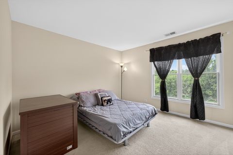 Tiny photo for 5701 CARIBOU Lane, Hoffman Estates, IL 60192 (MLS # 12663626)