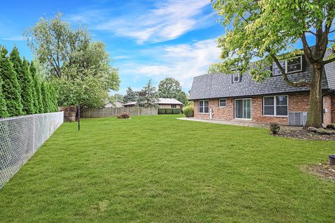 Tiny photo for 230 Essex Lane, New Lenox, IL 60451 (MLS # 12488938)