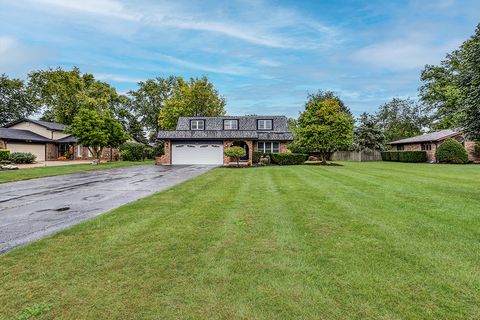 Tiny photo for 230 Essex Lane, New Lenox, IL 60451 (MLS # 12488938)
