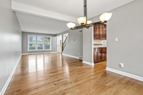 Tiny photo for 230 Essex Lane, New Lenox, IL 60451 (MLS # 12488938)