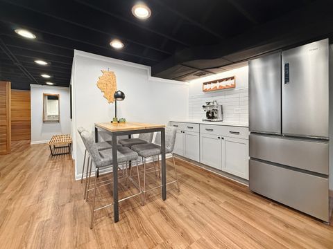 Tiny photo for 5639 N MAJOR Avenue, Chicago, IL 60646 (MLS # 12617680)