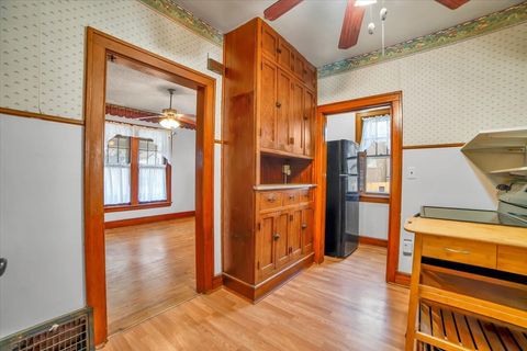 Tiny photo for 257 W Illinois Avenue, Aurora, IL 60506 (MLS # 12606000)