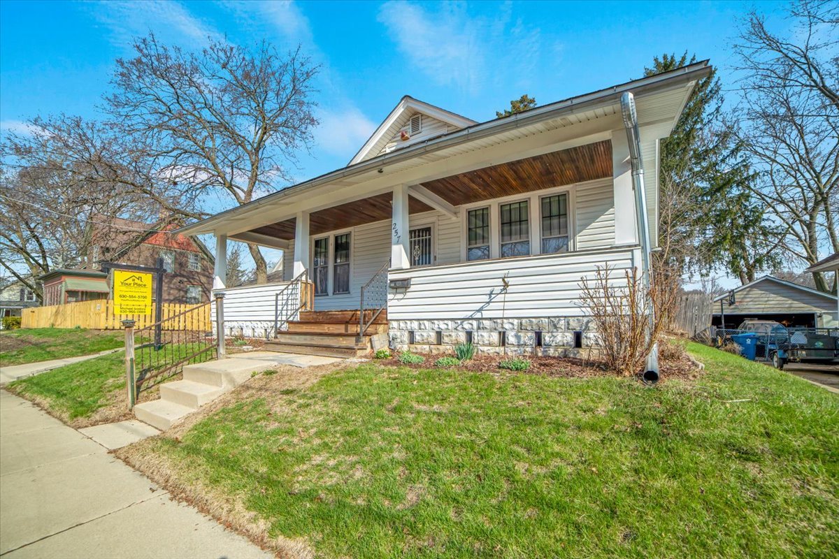 257 W Illinois Avenue