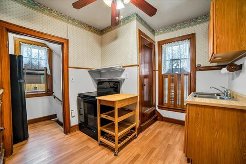 Tiny photo for 257 W Illinois Avenue, Aurora, IL 60506 (MLS # 12606000)