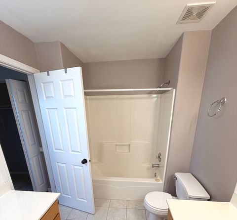 Tiny photo for 20 Lily Court, Bolingbrook, IL 60440 (MLS # 12390508)