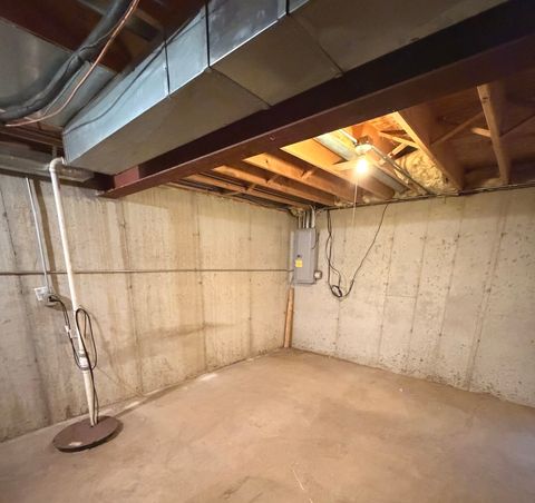 Tiny photo for 20 Lily Court, Bolingbrook, IL 60440 (MLS # 12390508)