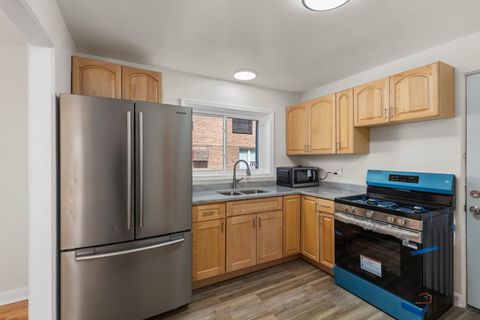 Tiny photo for 7355 N Ridge Boulevard #2A, Chicago, IL 60645 (MLS # 12595844)