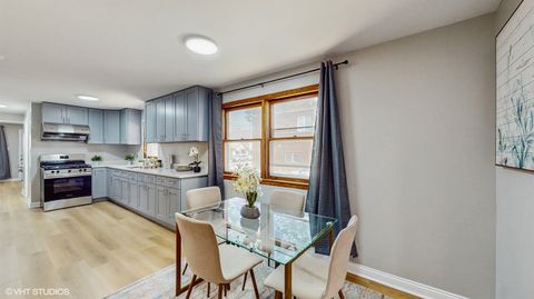 Tiny photo for 2701 S Hillock Avenue, Chicago, IL 60608 (MLS # 12517140)