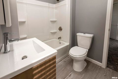 Tiny photo for 810 E MAIN Street, West Frankfort, IL 62896 (MLS # EB457624)