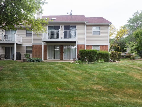 Tiny photo for 2814 Meadow Lane #W1, Schaumburg, IL 60193 (MLS # 12713505)