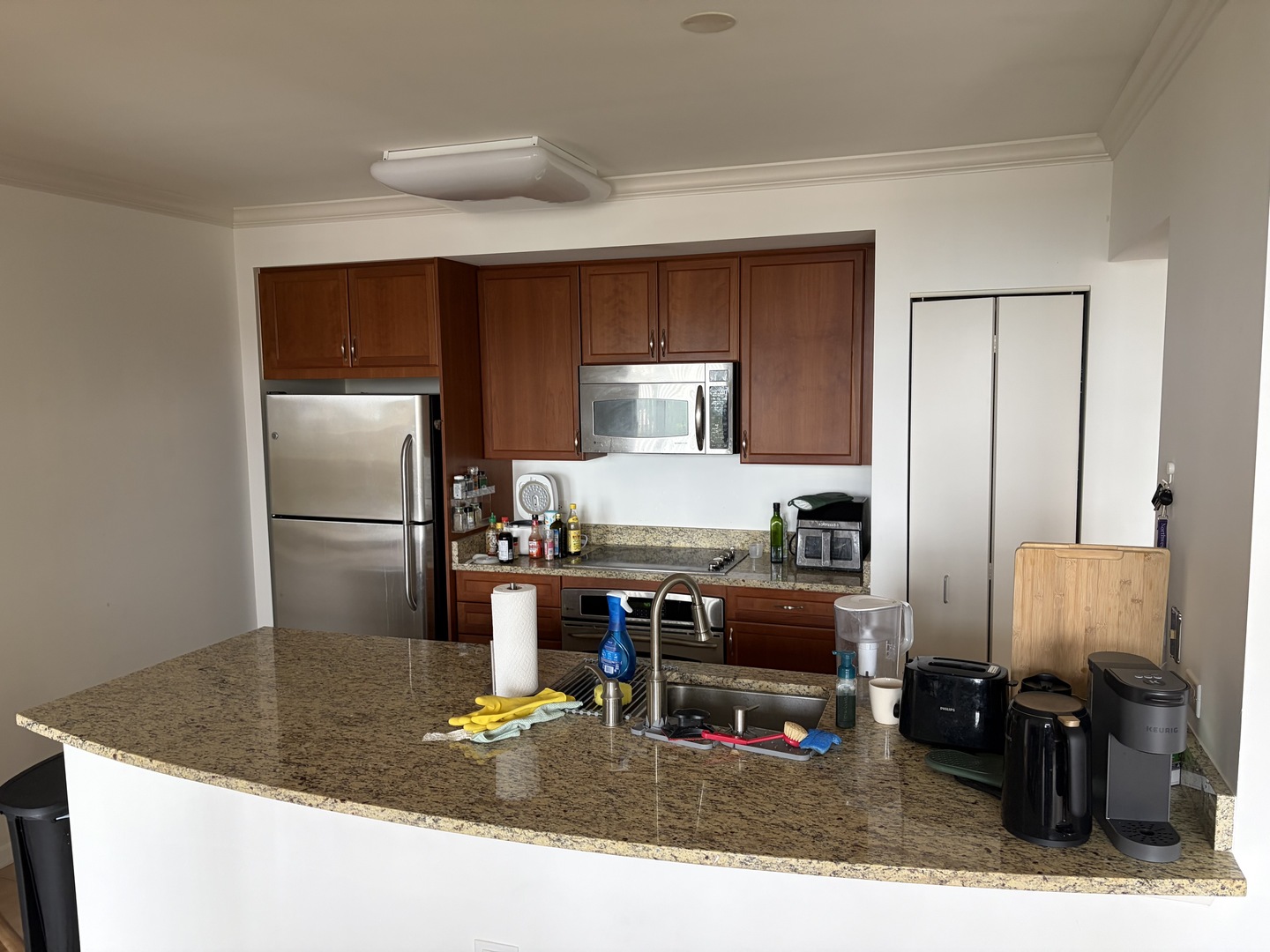 807 DAVIS Street 1307