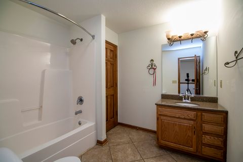 Tiny photo for 374 S Mcguire Drive, Manteno, IL 60950 (MLS # 12496130)